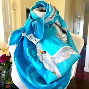 Vintage Triminghams Bermuda 100% Silk Scarf Sea Birds Gulls 34” Blue Turquoise